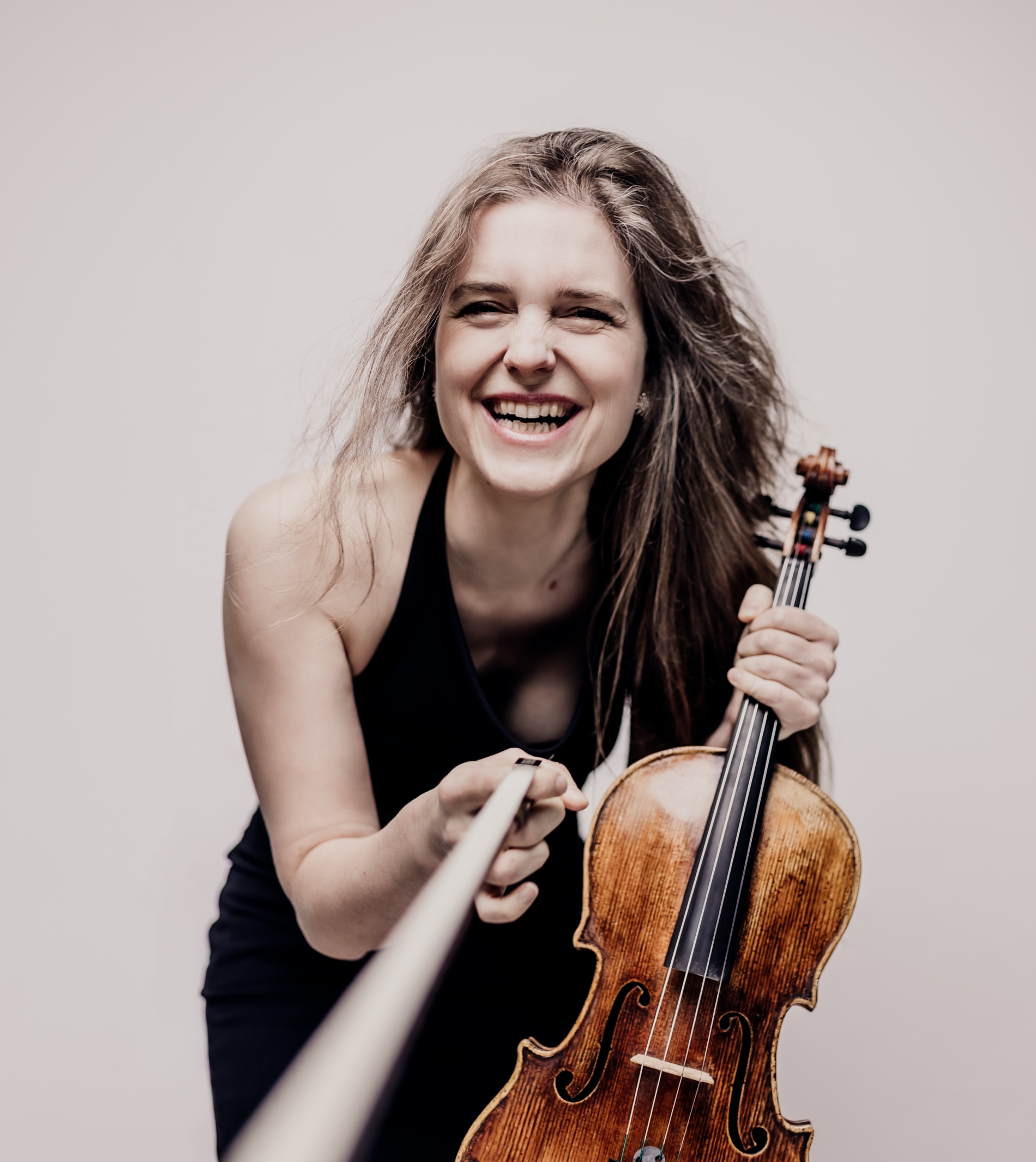 Kundri Schfer unterrichtet Geige in Friedrichshain